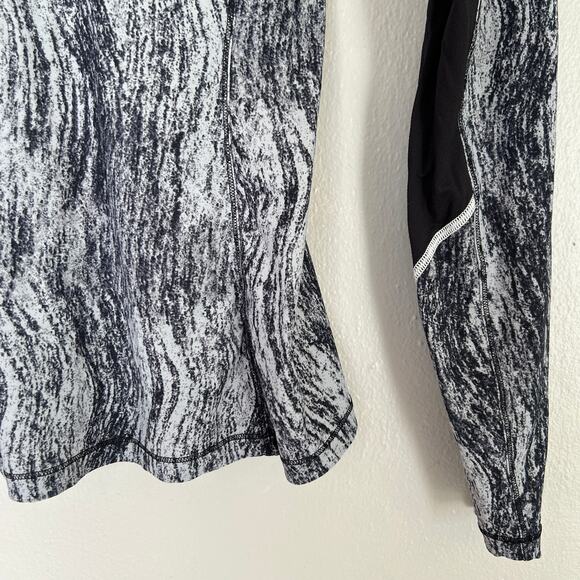 Lululemon Runbeam Hoodie Top Half Zip Texture Twist Athletic Black Gray Women 4 - Picture 9 of 11